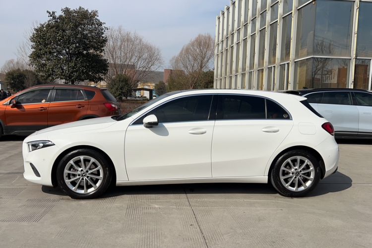 Used Mercedes-Benz A-Class 2021 A 200 Fashion Model Exterior 3