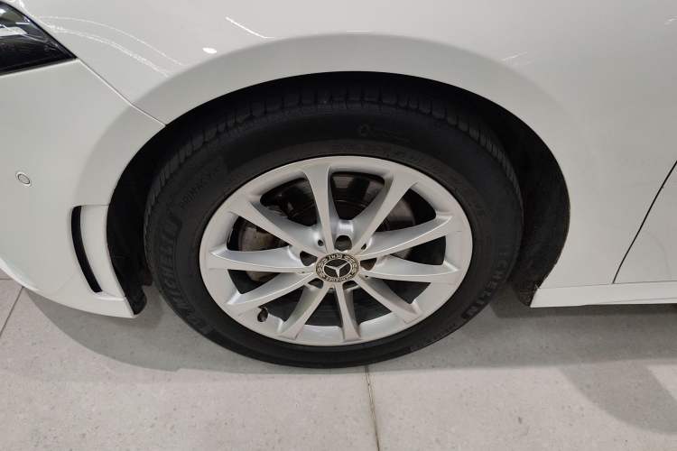 Used Mercedes-Benz A-Class 2021 A 200 L Sport Sedan Fashion Model Exterior 4