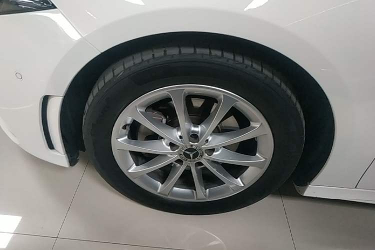 Used Mercedes-Benz A-Class 2021 A 200 L Sport Sedan Fashion Model Exterior 4
