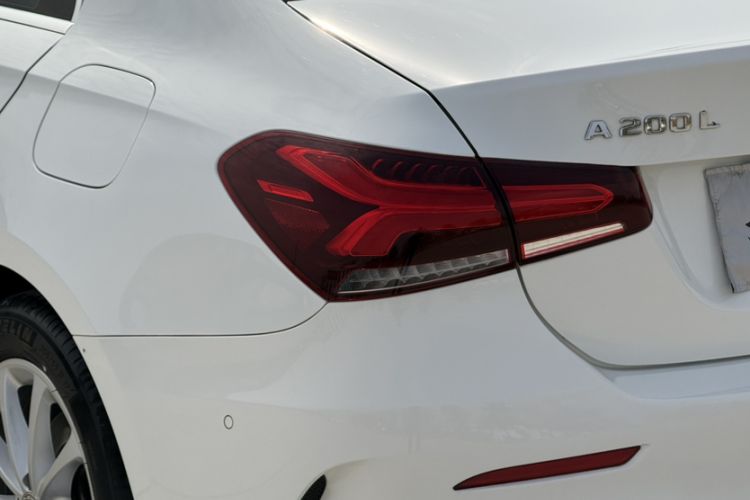 Used Mercedes-Benz A-Class 2021 A 200 L Sport Sedan Fashion Model Exterior 4