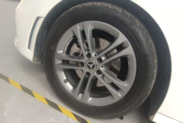 Used Mercedes-Benz A-Class 2021 Restyled A 180 L Sport Sedan Exterior 4