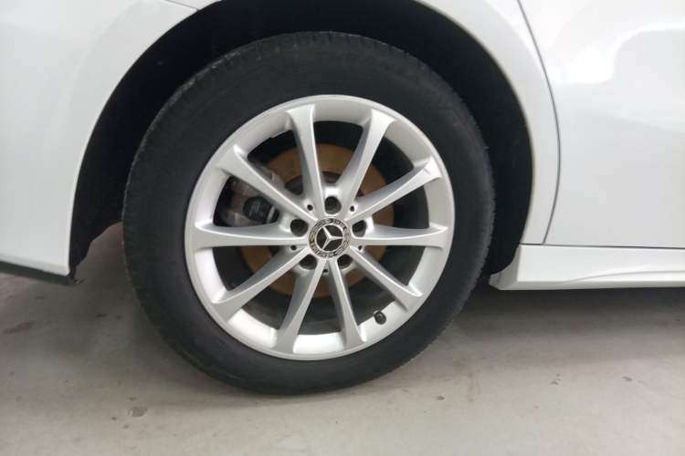 Used Mercedes-Benz A-Class 2021 A 200 L Sport Sedan Fashion Model Exterior 5