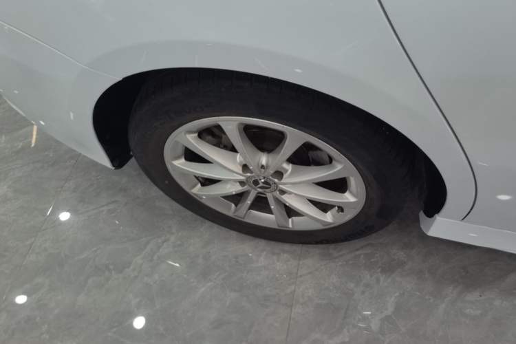 Used Mercedes-Benz A-Class 2021 A 200 L Sport Sedan Fashion Model Exterior 5