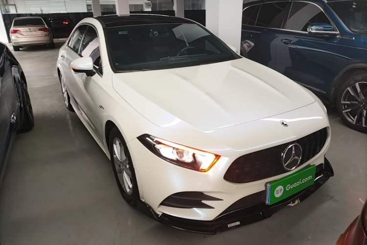 Used Mercedes-Benz A-Class 2021 A 200 L Sport Sedan Fashion Model Front Right 45 Deg