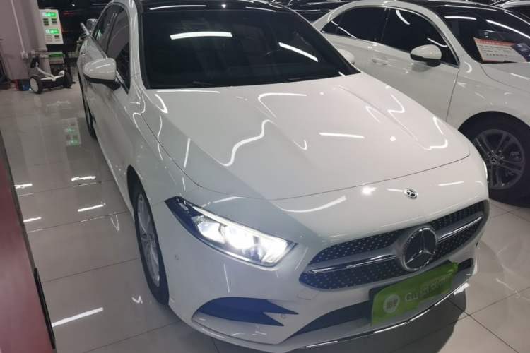Used Mercedes-Benz A-Class 2021 A 200 L Sport Sedan Fashion Model Front Right 45 Deg