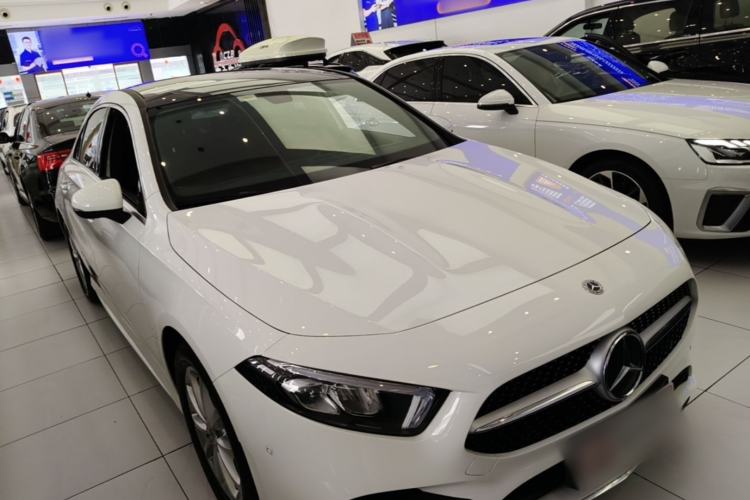Used Mercedes-Benz A-Class 2021 A 200 L Sport Sedan Fashion Model Front Right 45 Deg