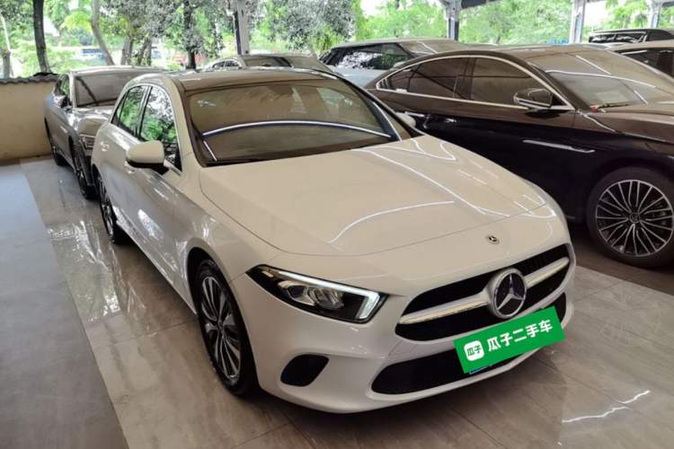 Used Mercedes-Benz A-Class 2021 A 200 Dynamic Edition Front Right 45 Deg