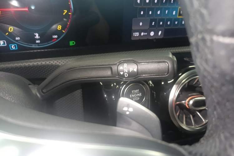 Used Mercedes-Benz A-Class 2021 A 200 L Sport Sedan Fashion Model Gear Lever