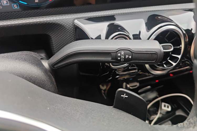 Used Mercedes-Benz A-Class 2021 Restyled A 180 L Sport Sedan Gear Lever