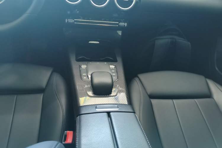 Used Mercedes-Benz A-Class 2021 Restyled A 180 L Sport Sedan Gear Lever