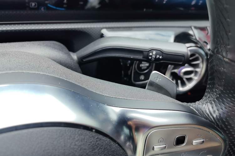 Used Mercedes-Benz A-Class 2021 A 200 L Sport Sedan Fashion Model Gear Lever