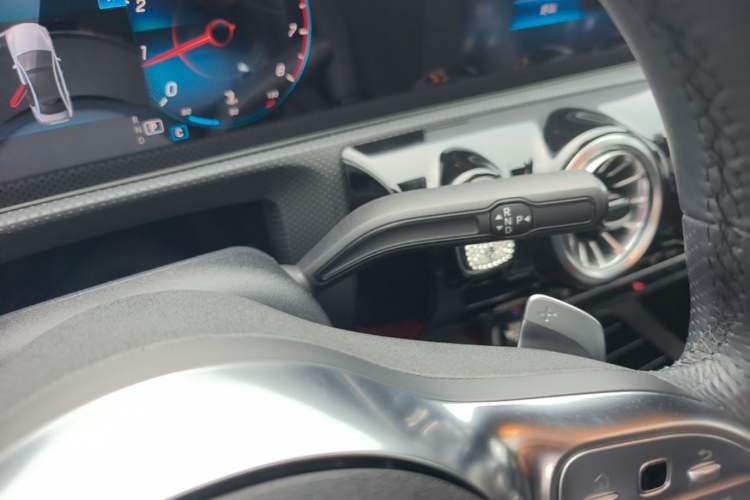 Used Mercedes-Benz A-Class 2021 A 200 L Sport Sedan Fashion Model Gear Lever