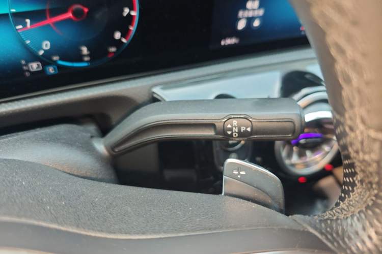 Used Mercedes-Benz A-Class 2021 A 200 L Sport Sedan Fashion Model Gear Lever