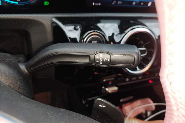 Used Mercedes-Benz A-Class 2021 A 180 L Sport Sedan Gear Lever