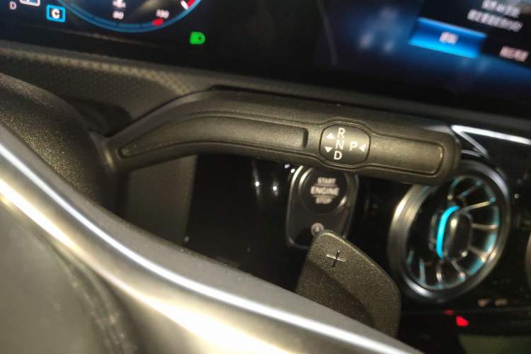 Used Mercedes-Benz A-Class 2021 A 180 L Sport Sedan Gear Lever