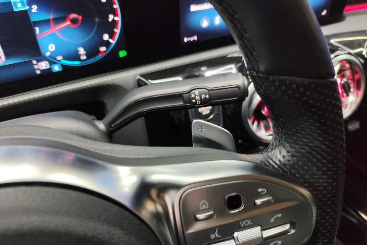 Used Mercedes-Benz A-Class 2021 A 200 L Sport Sedan Fashion Model Gear Lever