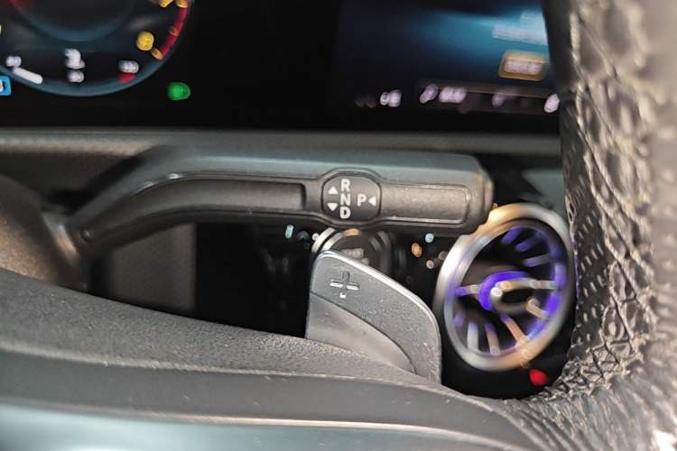 Used Mercedes-Benz A-Class 2021 A 200 L Sport Sedan Fashion Model Gear Lever