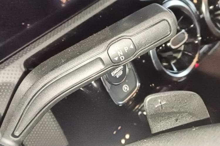 Used Mercedes-Benz A-Class 2021 A 200 Dynamic Edition Gear Lever