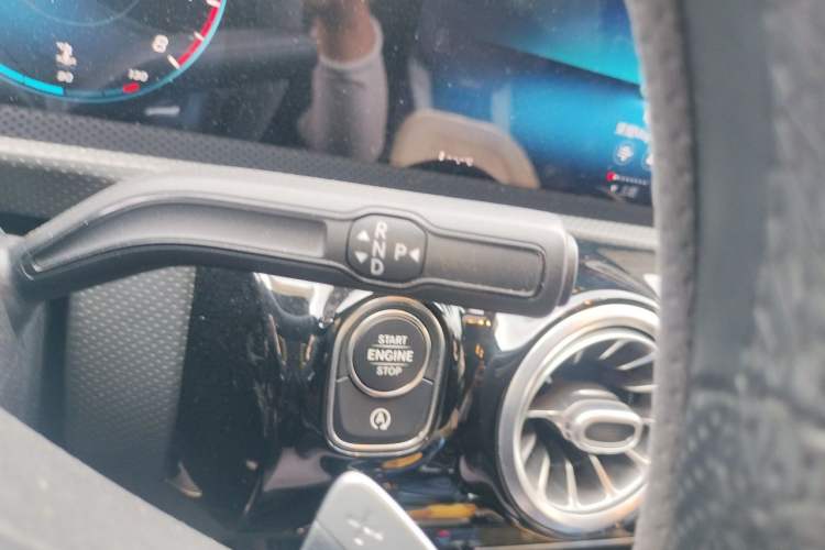Used Mercedes-Benz A-Class 2021 A 200 L Sport Sedan Fashion Model Gear Lever