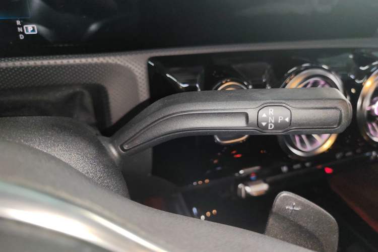 Used Mercedes-Benz A-Class 2021 A 200 Dynamic Edition Gear Lever