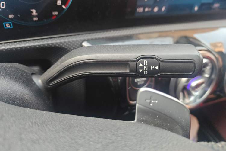 Used Mercedes-Benz A-Class 2021 A 200 L Sport Sedan Fashion Model Gear Lever