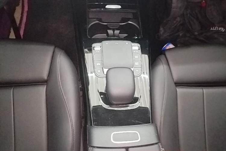 Used Mercedes-Benz A-Class 2021 Restyled A 180 L Sport Sedan Gear Lever