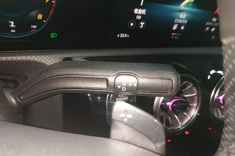 Used Mercedes-Benz A-Class 2021 A 200 L Sport Sedan Fashion Model Gear Lever