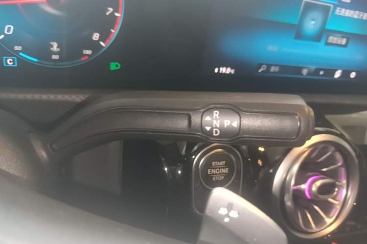 Used Mercedes-Benz A-Class 2021 A 200 L Sport Sedan Fashion Model Gear Lever