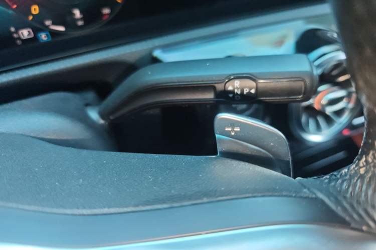 Used Mercedes-Benz A-Class 2021 A 200 L Sport Sedan Fashion Model Gear Lever