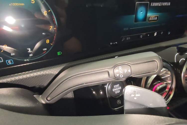Used Mercedes-Benz A-Class 2021 A 200 L Sport Sedan Fashion Model Gear Lever