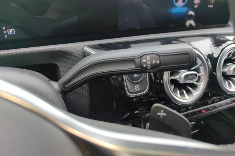 Used Mercedes-Benz A-Class 2021 Restyled A 180 L Sport Sedan Gear Lever