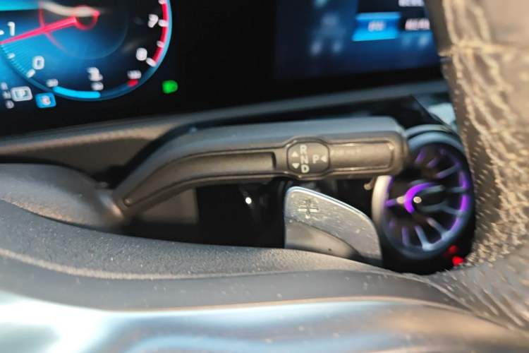 Used Mercedes-Benz A-Class 2021 A 200 L Sport Sedan Fashion Model Gear Lever