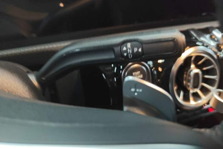 Used Mercedes-Benz A-Class 2021 A 200 L Sport Sedan Fashion Model Gear Lever