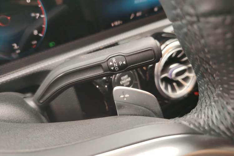 Used Mercedes-Benz A-Class 2021 A 200 L Sport Sedan Fashion Model Gear Lever