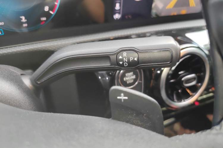 Used Mercedes-Benz A-Class 2021 A 180 L Sport Sedan Gear Lever
