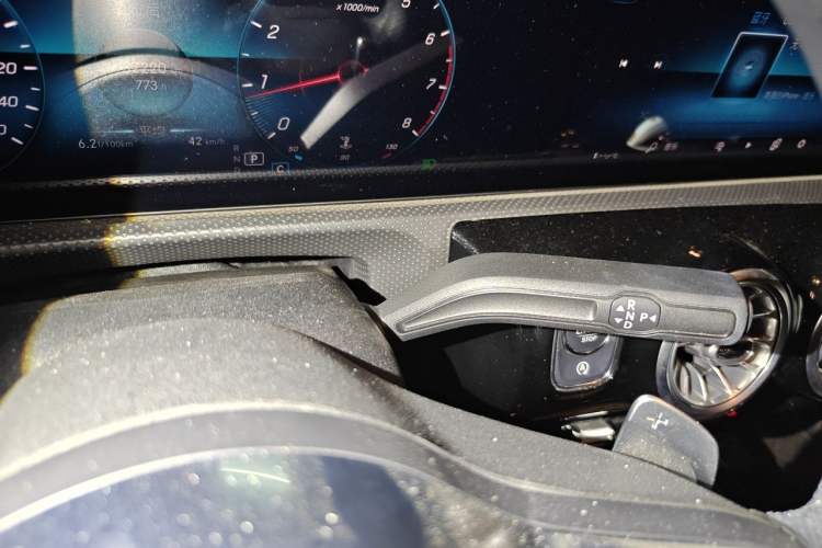 Used Mercedes-Benz A-Class 2021 A 200 L Sport Sedan Fashion Model Gear Lever