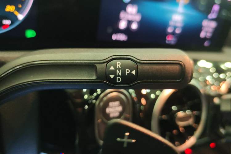 Used Mercedes-Benz A-Class 2021 A 180 L Sport Sedan Gear Lever