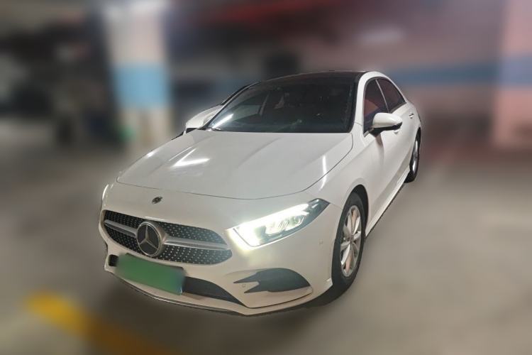 Ojetý Mercedes-Benz A-Class 2021 A 200 L Sport Sedan Fashion Model Guazi used car, China used car export, Used car for sale, Used cars, Cheapest cars for sale
