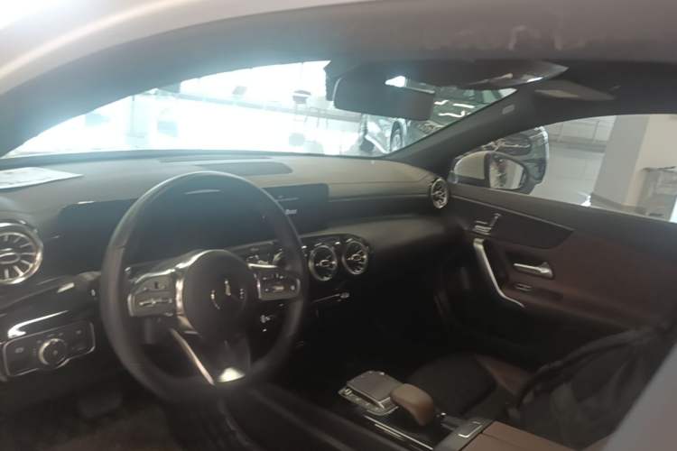 Used Mercedes-Benz A-Class 2021 A 200 L Sport Sedan Fashion Model Headliner