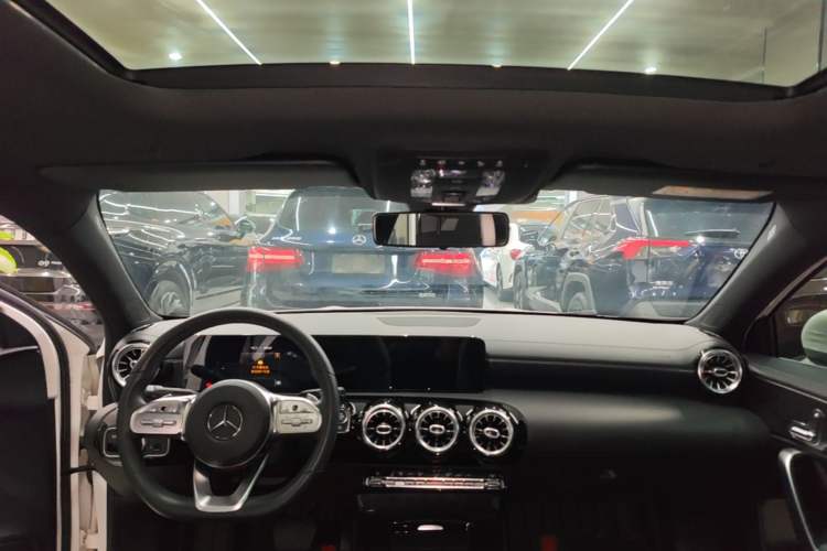 Used Mercedes-Benz A-Class 2021 A 200 L Sport Sedan Fashion Model Headliner