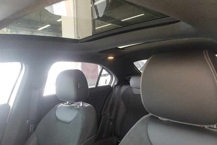 Used Mercedes-Benz A-Class 2021 A 200 L Sport Sedan Fashion Model Headliner
