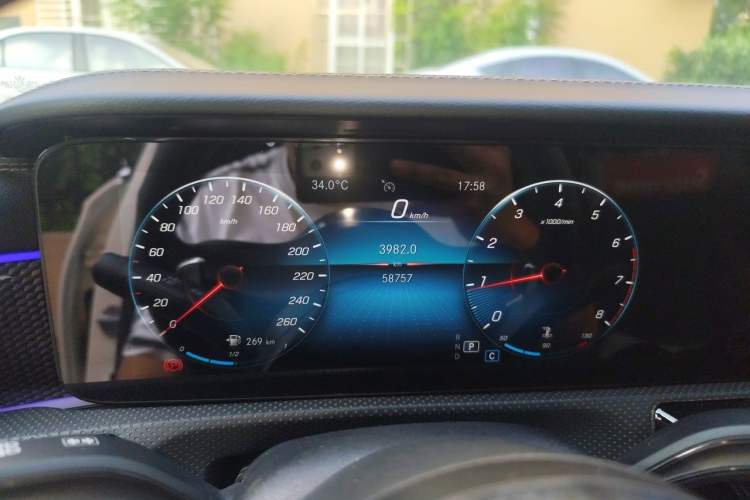 Used Mercedes-Benz A-Class 2021 A 200 L Sport Sedan Fashion Model Instrument Cluster