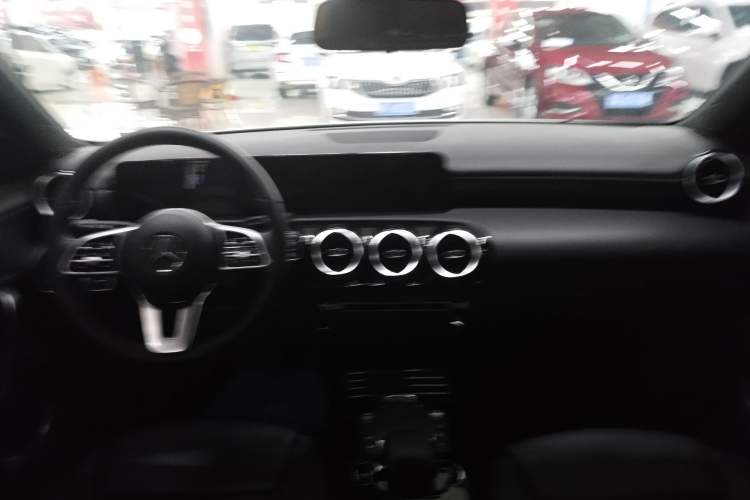 Used Mercedes-Benz A-Class 2021 A 200 Dynamic Edition Interior 1