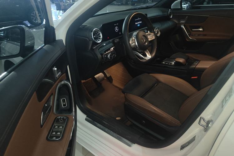 Used Mercedes-Benz A-Class 2021 A 200 L Sport Sedan Fashion Model Interior 1