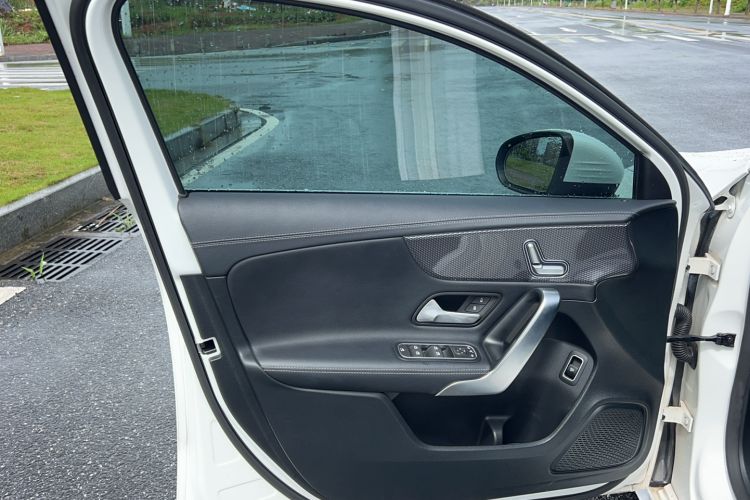 Used Mercedes-Benz A-Class 2021 A 200 L Sport Sedan Fashion Model Interior 2