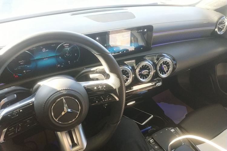 Used Mercedes-Benz A-Class 2021 A 200 L Sport Sedan Fashion Model Interior 2