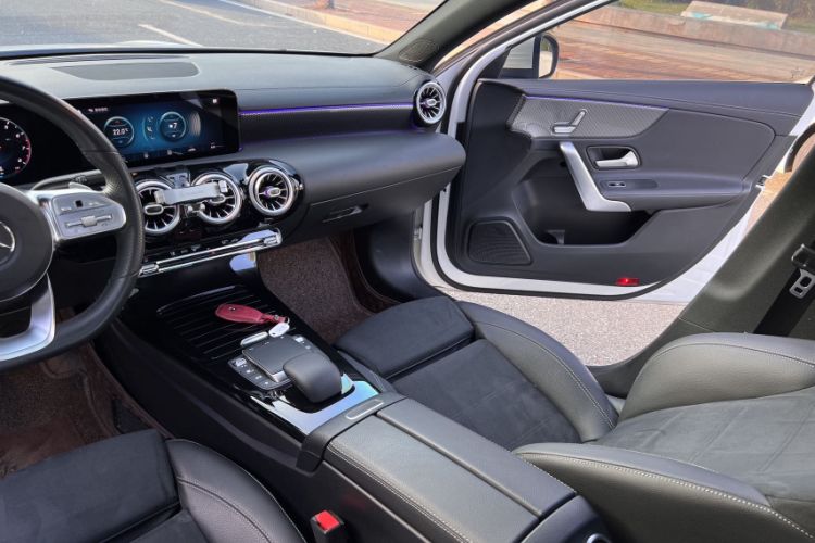 Used Mercedes-Benz A-Class 2021 A 200 L Sport Sedan Fashion Model Interior 2