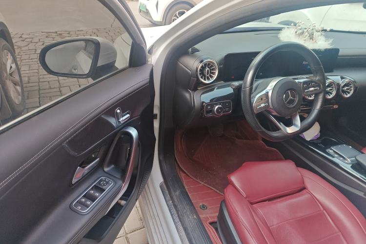 Used Mercedes-Benz A-Class 2021 A 200 L Sport Sedan Fashion Model Interior 3