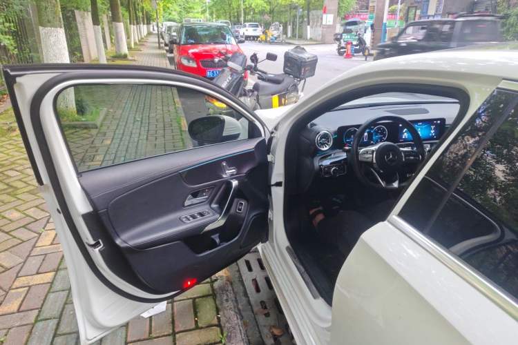 Used Mercedes-Benz A-Class 2021 A 200 L Sport Sedan Fashion Model Interior 3