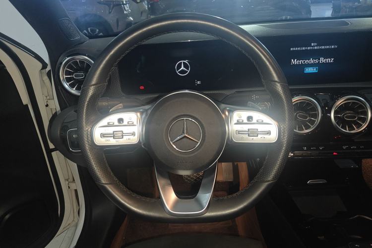 Used Mercedes-Benz A-Class 2021 A 200 L Sport Sedan Fashion Model Interior 3